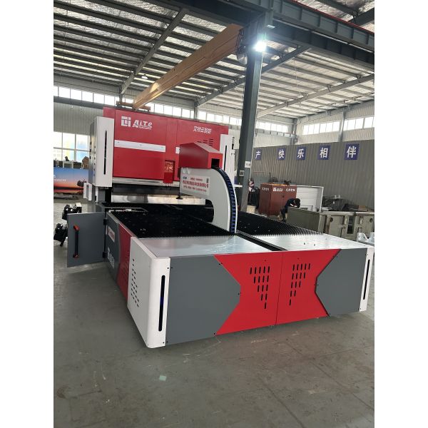 Гибочная машина листа гибочного устройства 20m/Min панели CNC мотора сервопривода автоматическая
