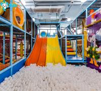 Équipement de terrain de jeux intérieur personnalisé pour un usage commercial