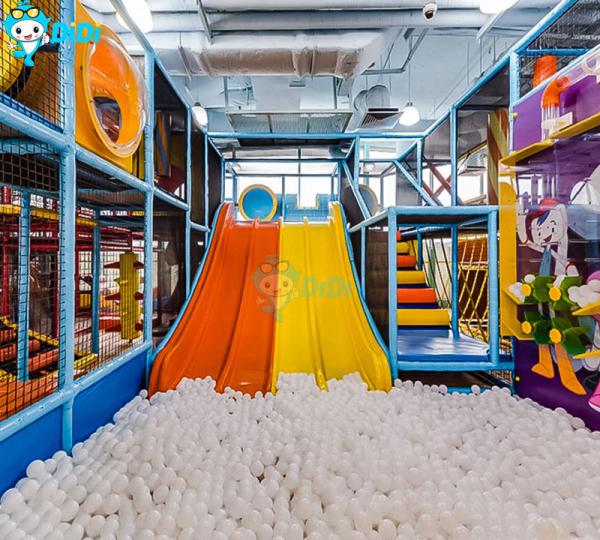 Stainless Steel Commercial Soft Play Equipment High Security For Residential Apartments