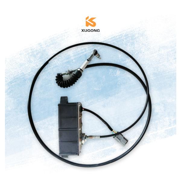 Pour les moteurs de commande de type Solar340LC-V, le moteur 300513-00008