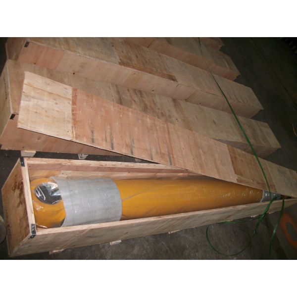 707-01-XP251 komatsu PC800-8, PC800SE, PC850-8, PC850SE arm cylinder tube ID185 stroke 1610mm