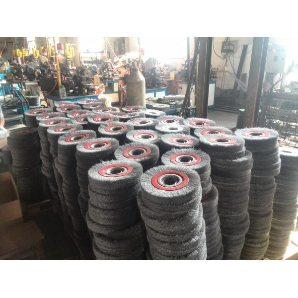 Long Life Crimped Wire Wheel Brush 150 X 16mm Stainless Steel For Removing Rust