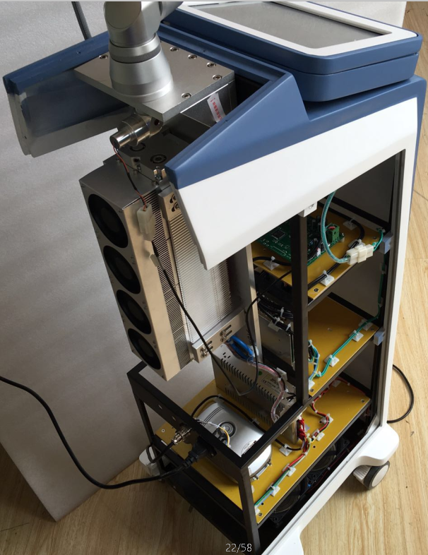 10600nm Ultra Pulse Co2 Fractional Laser Tightening Device With Wind Cooling