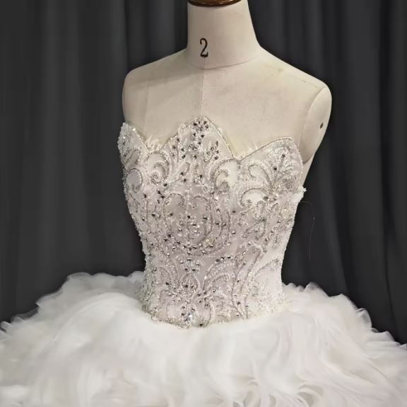 Princess Sleeveless Puffy Ruffle Plus Size Chapel Train Beaded 15 Girl Ball Gown White Tulle Quinceanera Dress