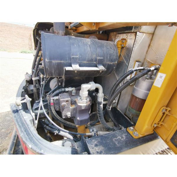 Used Sany SY55 Mini Excavator with Crawler Chain Operating Weight 5780 KG in Shanghai