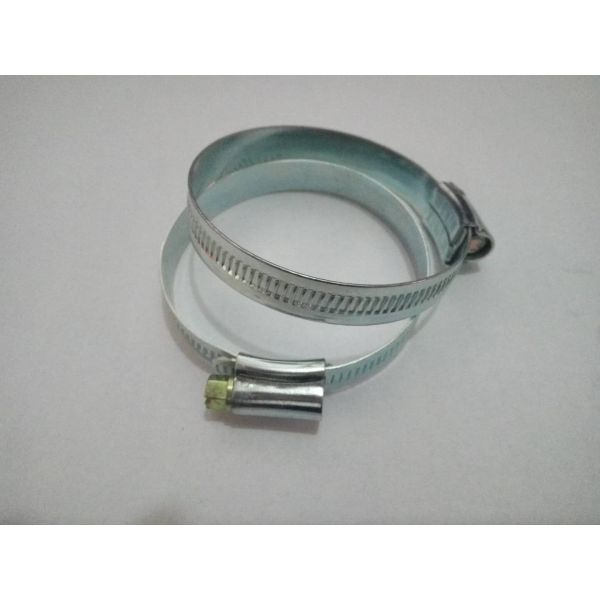 Pièces de matériel d'emboutissage Poles pinces Acier personnalisé et acier inoxydable aux meilleurs prix