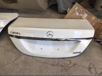 Remplacement de couvercle de coffre sans couture pour Mercedes Benz Classe C200L