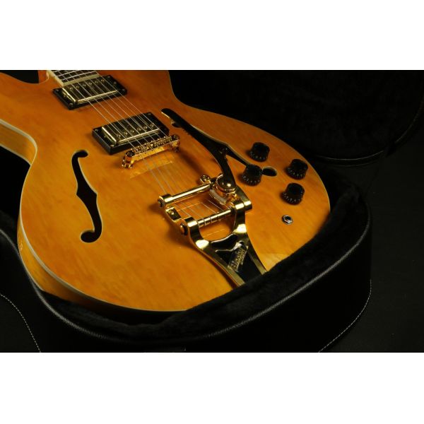 High Quality amber hollow body jazz 335 bigsby bridge electric guitar Guitar