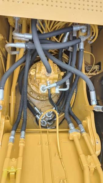 Used CAT 320D2 Caterpillar Excavator 20-Ton Mid-Size Digging Machine Worksite Ready