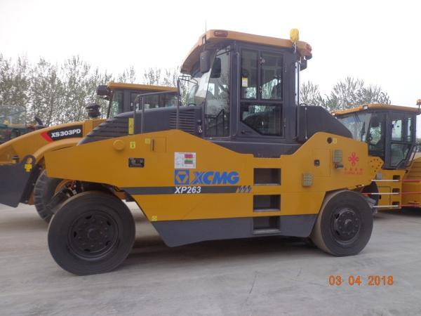 XS263J Road Construction Machinery , 26 Ton Single Drum Vibratory Road Roller