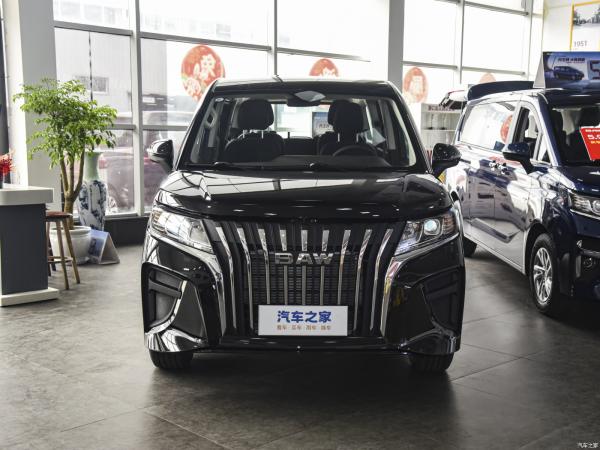 New MPV Vehicles BAW M7 Max Speed 140km/H Multi Purpose Vehicle