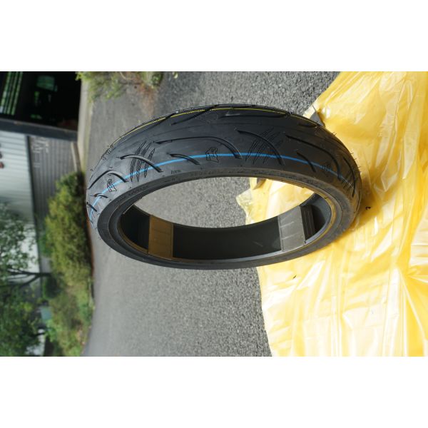 Tubeless Street Motorcycle Tires 110/70-17 120/70-17 140/70-17 150/70-17 J699 Reinforced Sports Bike Tyres
