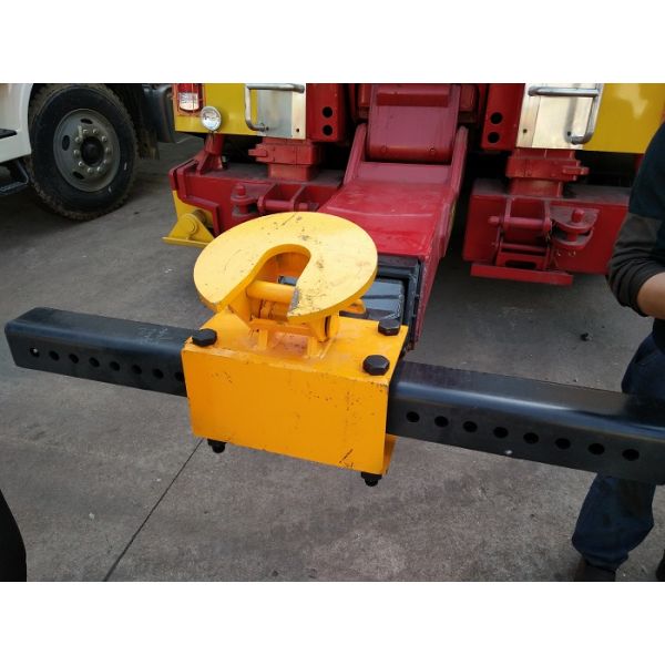 Sinotruk Howo 40 Tons Flatbed Recovery Truck Heavy Duty 8X4 371HP Customized Color