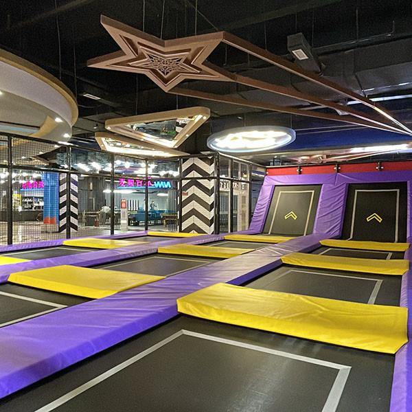 Multifunctional Indoor Commercial Trampoline Park Equipment Customized For Children