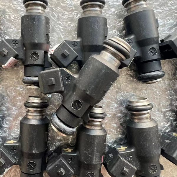 Durable Fuel Injector 25335146 for GM Chevrolet Chevy C2 Opel Vauxhall Corsa Effa Hafei