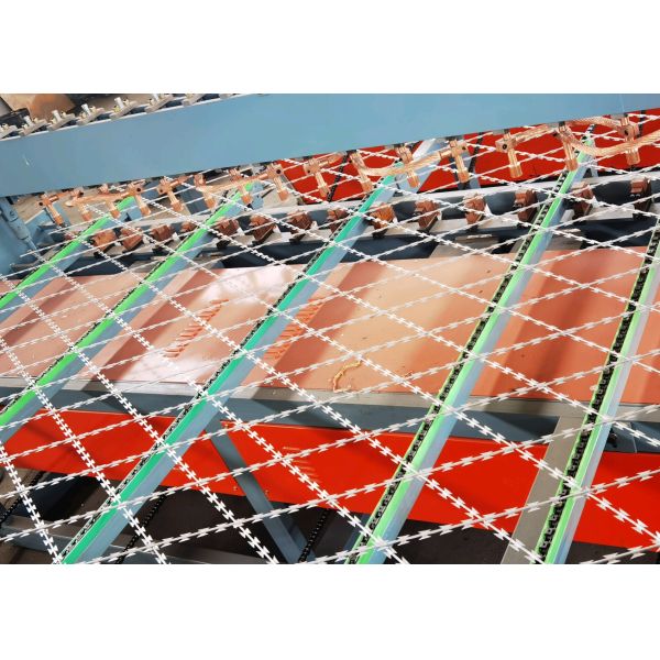 Катушка провода бритвы концертины BTO-18, гальванизированная колючая проволока бритвы