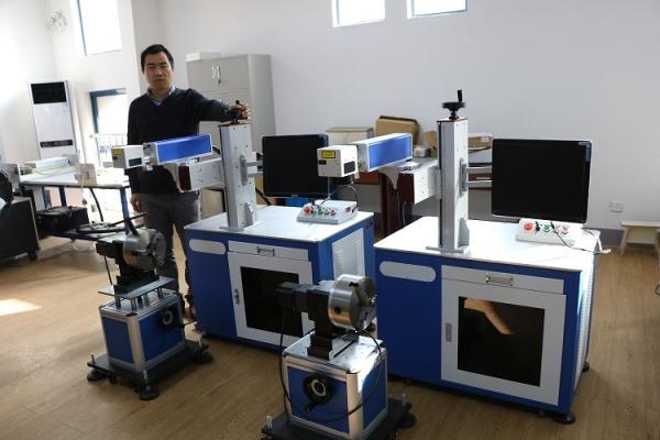 Custom Speedy Industrial Laser Marking Machine 0.01 - 1mm Marking Depth