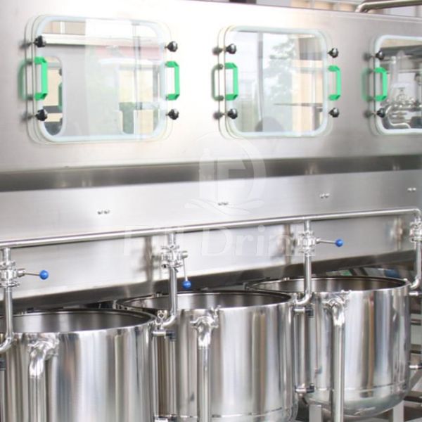 450BPH 5 Gallon Water Filling Machine 5L Water Filling Equipment With Three Station