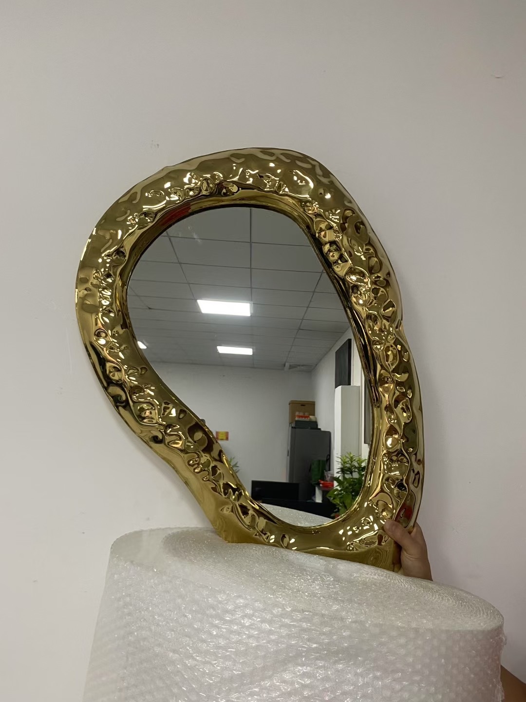 Custom Dimensions Mirror Polished Rust Resistant Metal Wall Decoration and Stainless Steel Wall Art