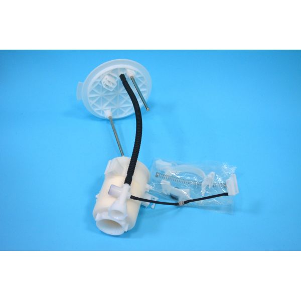 E12 L3V7-13-ZEO Plastic Fuel Pump For Mazda