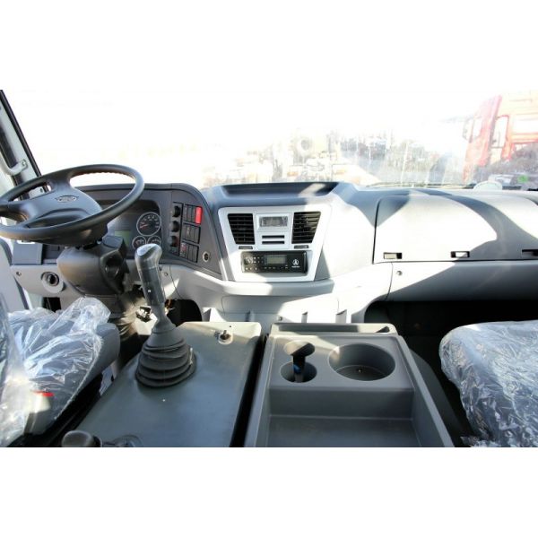 20000 liters fuel oil  tanker truck Beiben 10 tire oil transport tank truck