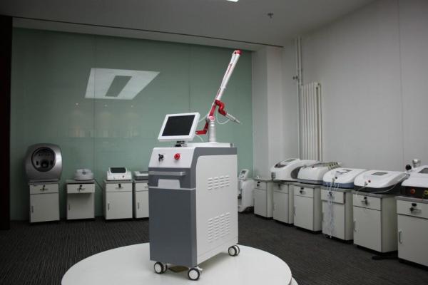 Tough pure metal body,sturdy internal structure,most popular self developed Forimi Q Switch ND Yag Laser Machine
