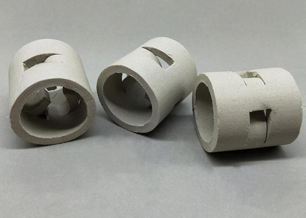 Light Grey Ceramic Random Packing High Mechanical Strength Resist High Temperature