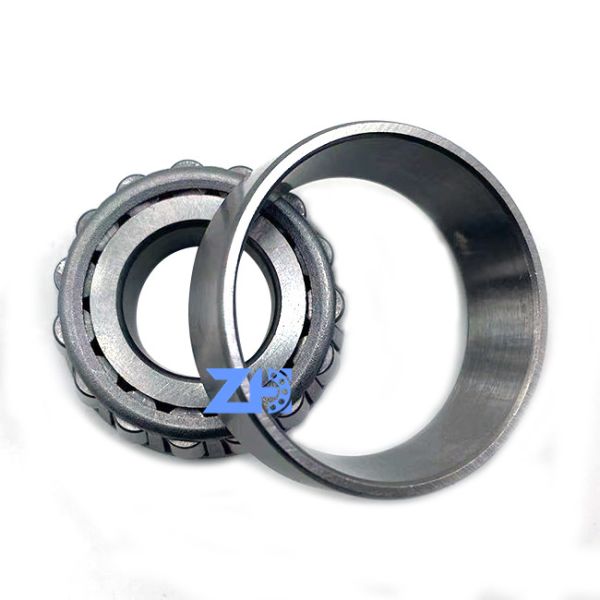 30203 Single Row Tapered Roller Bearing Steel Cage Standard Size 17*40*12mm