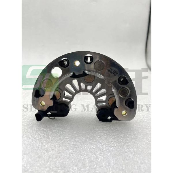 Регулятор 24V 12600-1730 альтернатора выпрямителя тока 320D2
