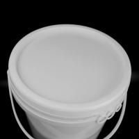 seaux 20L empilables en plastique avec des couvercles