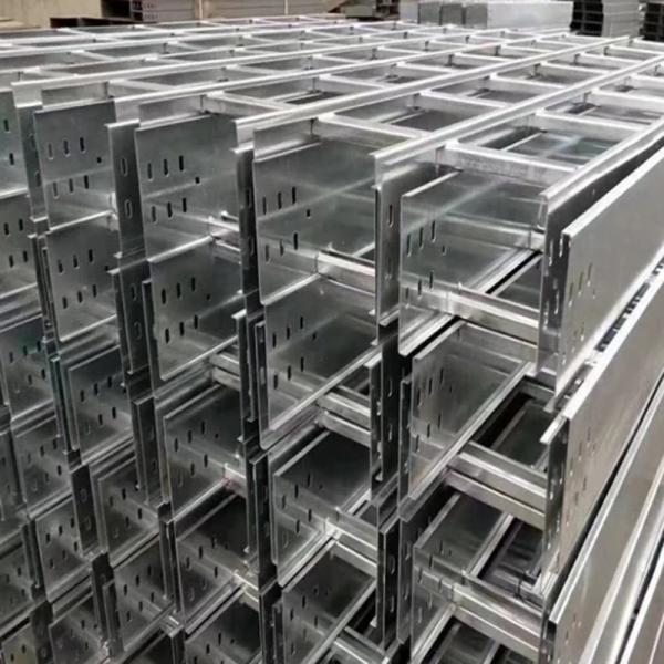 50mm 150mm Ladder Type Cable Tray Galvanized Conduit For Heavy Duty Electrical Systems