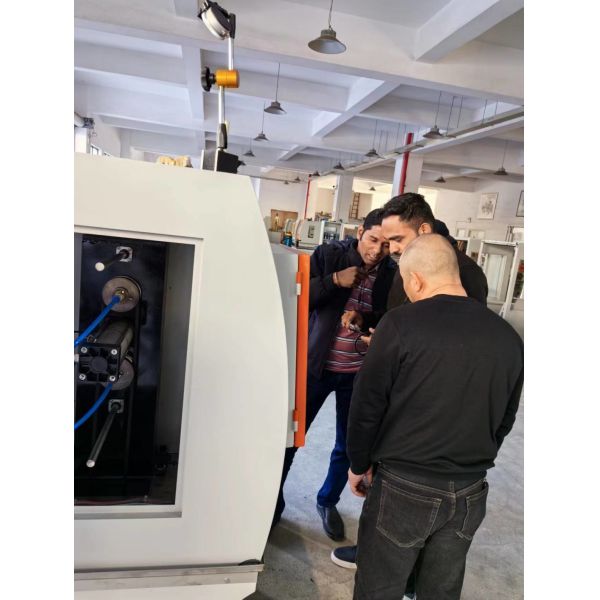 Rubber Strip Cutting Machine, Rubber Cutting Machine, Rubber Slicing Machine, Rubber Sheet Cutter