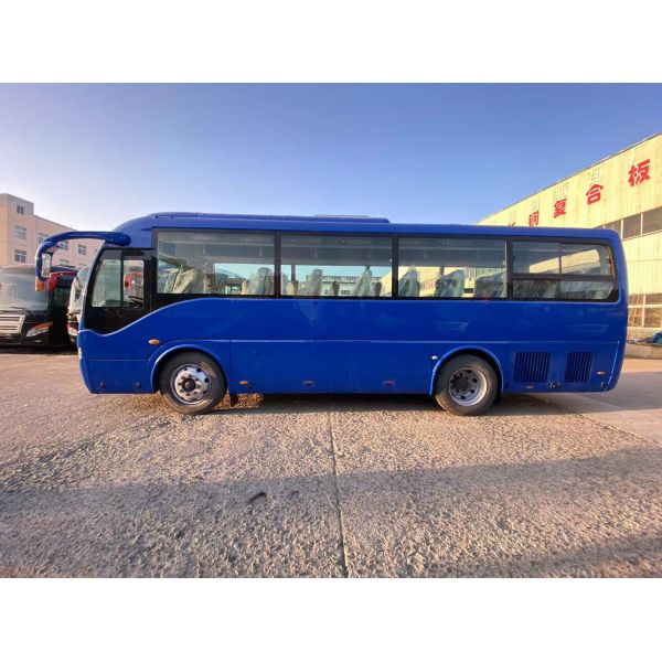 45 Seater Used Bus Sale 40 Seater Coach Buses Left Hand Drive and Leaf Spring Suspension