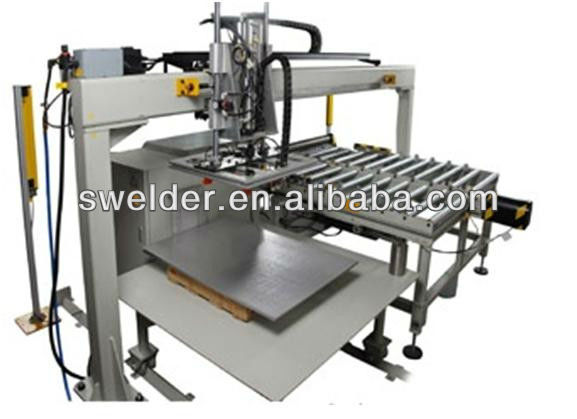 220V / 380V machine de soudage de réservoir d'eau industriel automatique personnalisé