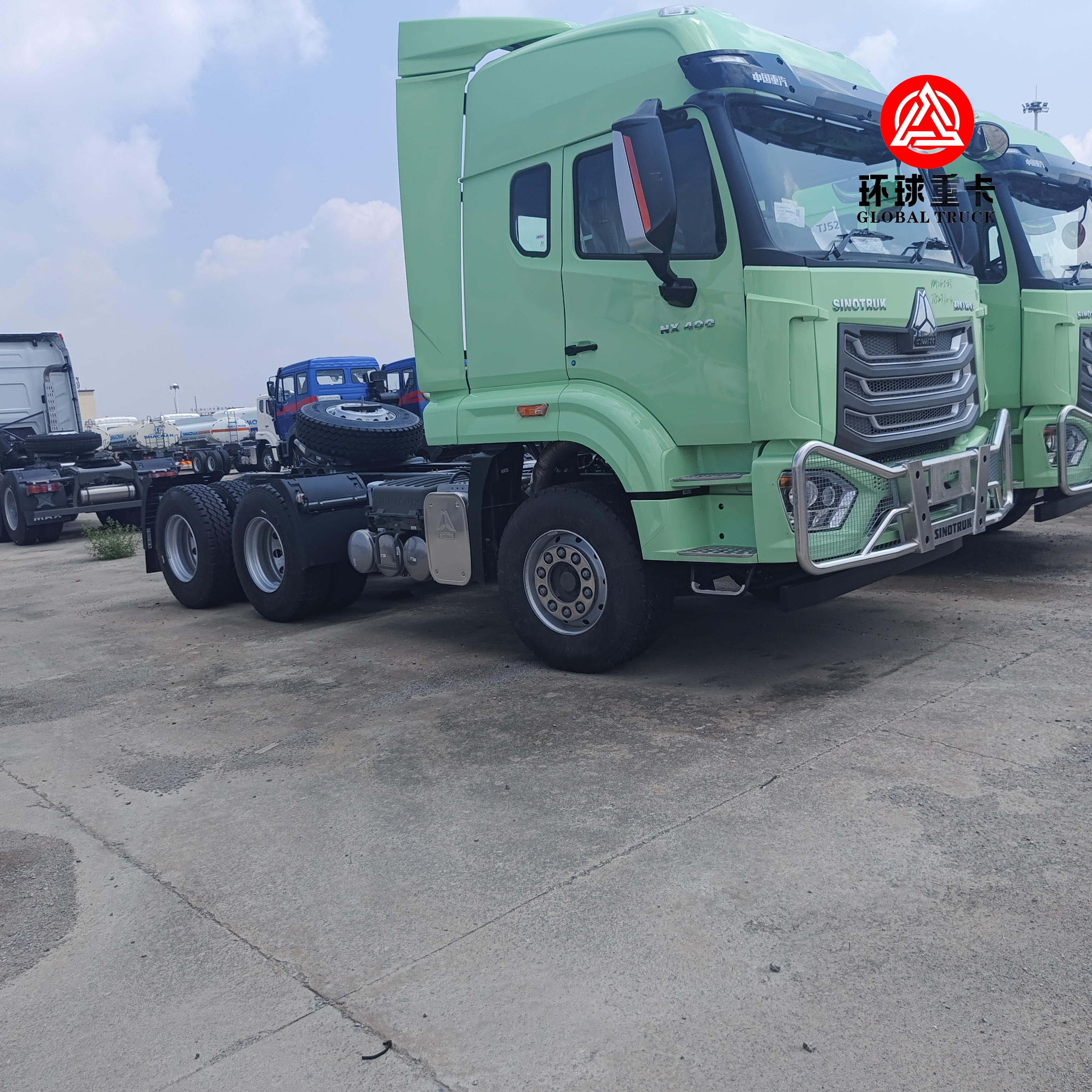 Brand New Sinotruk HOWO NX 6x4 Tractor Truck 430HP Heavy Duty Prime Mover for Cargo Transportation