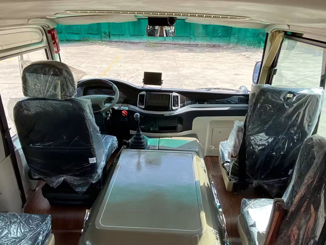 Brand New 30 Seater Mini Coaster Bus With Diesel Engine