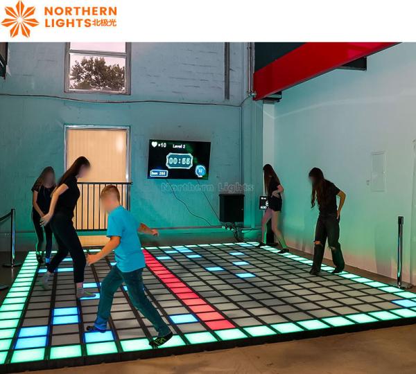 Preço de fábrica Super Grid Game 30cm Lâmpada de jogos ativa Interativo Led Dance Floor