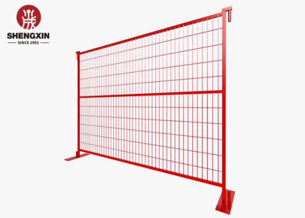 Outdoor 30x30 Portable Chain Link Fencing Square Tube Iron Wire