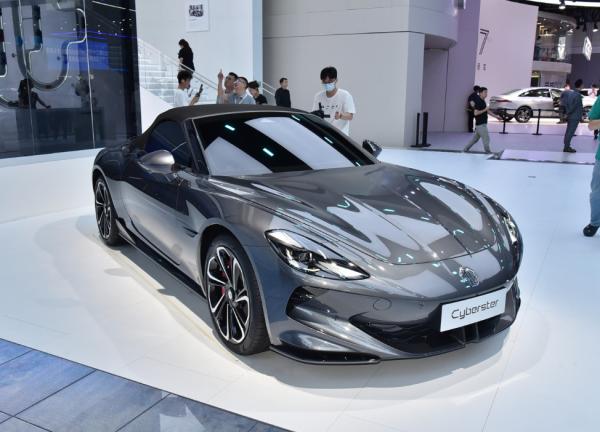 Chinese Gray Electric MG Car NEW MG Cyberster 2024 Motor Power 231KW