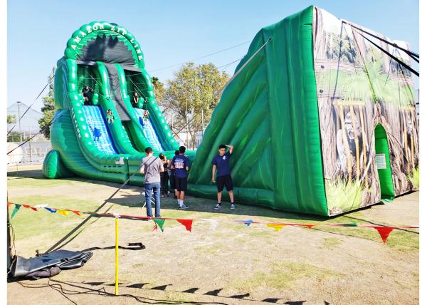 CE Approved  Inflatable Sports Games 26*7*9m  Durable Easy Installation