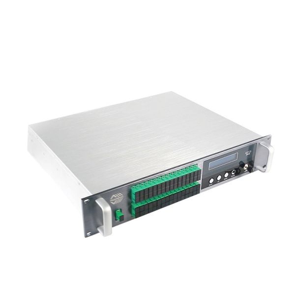 YGF153222 High Power 0ptical Amplifier EYDFA 1535～1565 nm Wavelength