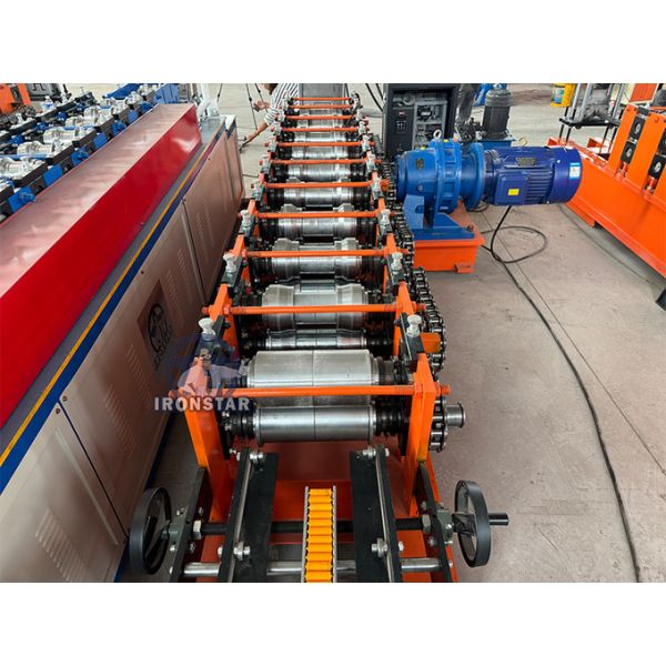 “211 Omega Bracket Roll Forming Machine Automatic Galvanized Steel Omega Profile Making Machine for Russia Solar Structure 211 Omega Bracket Roll Forming Machine Automatic Omega Profile Manufacturing”