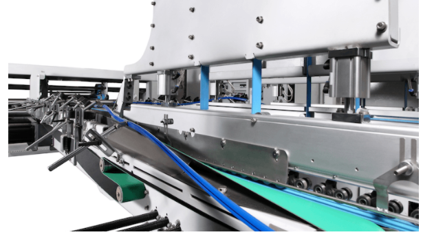 Автоматическая рифленая машина Gluer папки коробки коробки передач для коробок 1200mm