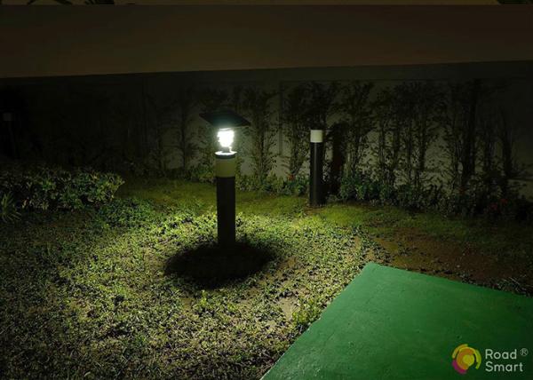 Pillar / Pole Installation Solar Led Garden Lights 3000K-6500K IP65 Waterproof