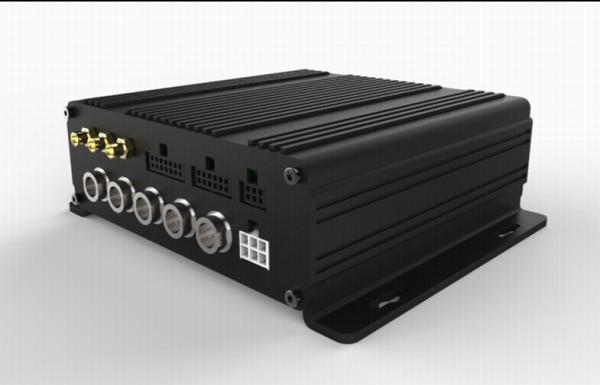 4 ch 3G / GPS 720P Analog HD Mobile DVR support Dual SD Card with 128GB storage