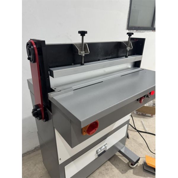 600mm 2 in 1 Heavy Duty Paper Punching Machine With Wire Binding Machine Closing for 3:1 2:1A2A3,A4,A5,A6 Size Calendar