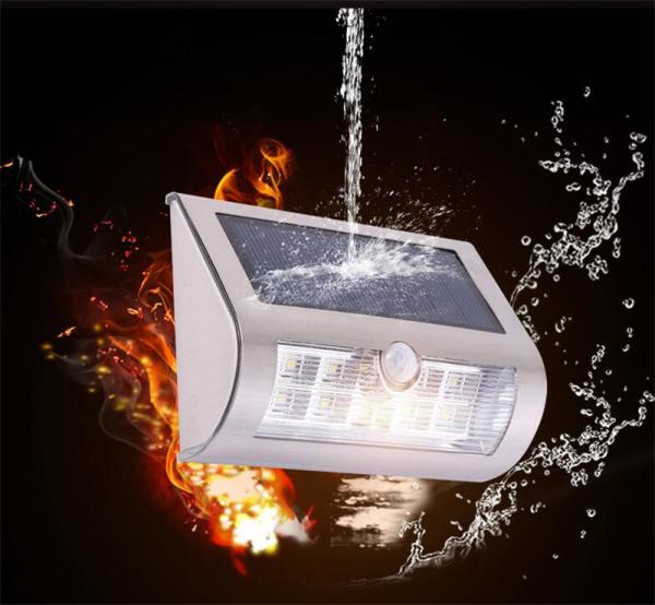 3.2V 9PCS SMD2835 LED Solar Wall Light With Sensor