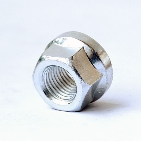 Parties automobiles pour camions lourds Fermeture de roue électroplatée Fermeture sur moyeu M20X2.0X130 10.9 12.9 Grade 659112612 659112613 6591112456