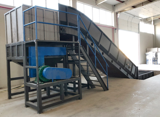 Машина для переработки пластмассовых стиральных изделий формы L U 5000 кг/ч ПЭТ-бутылка