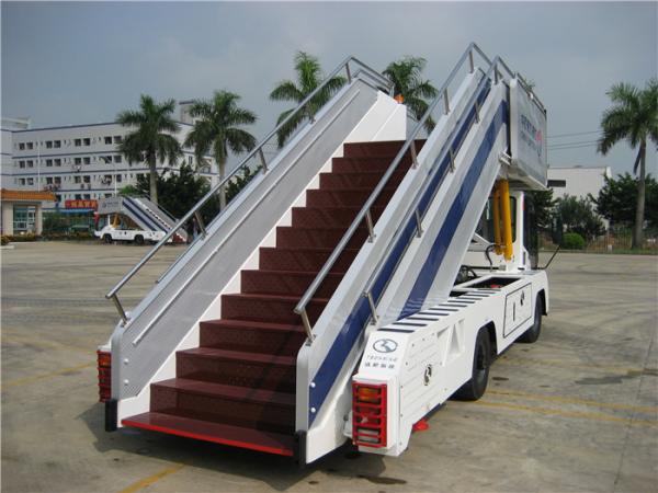 4 Hydraulic Stabilizers A380 Passenger Boarding Stairs